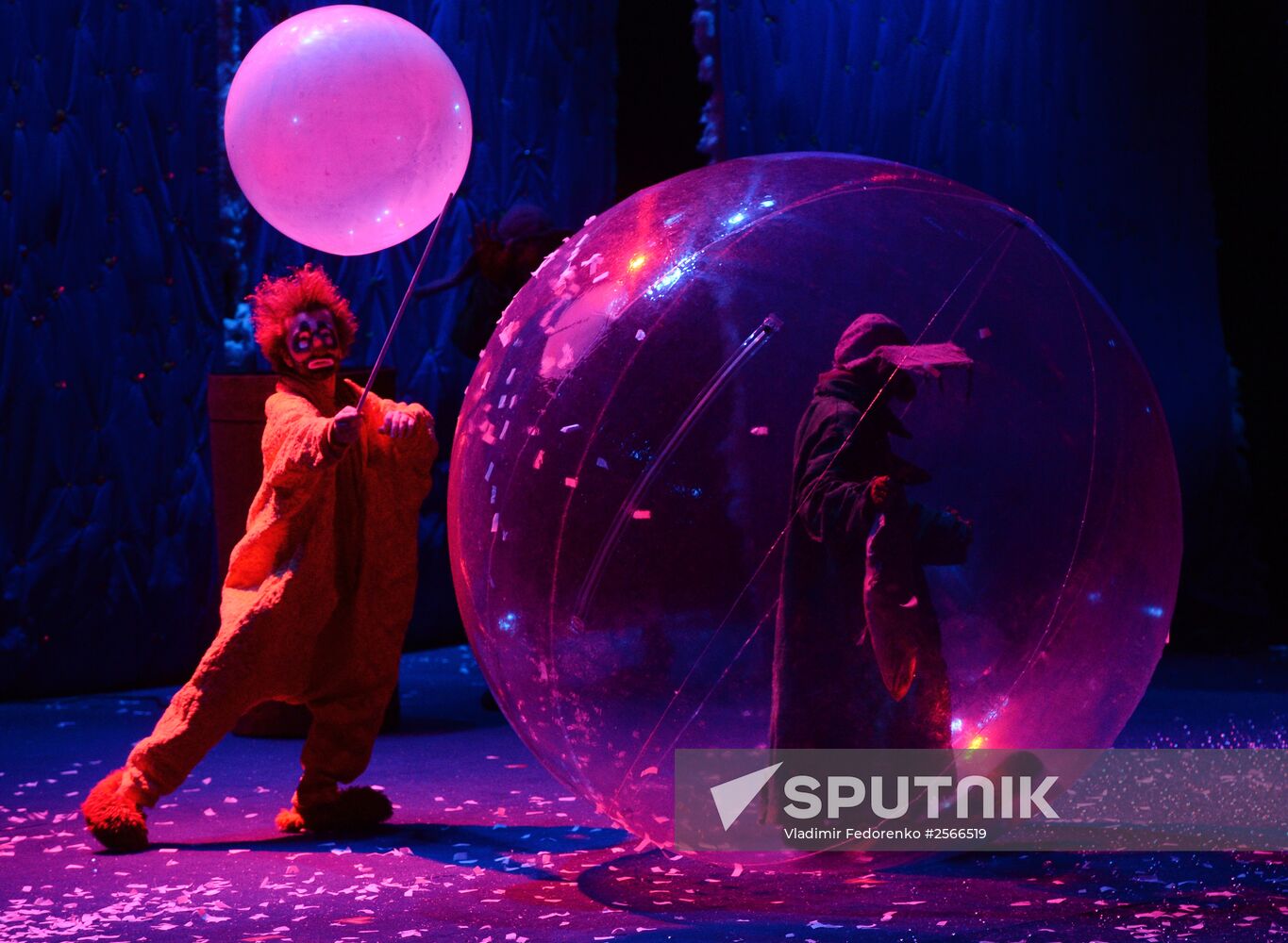 Slava Polunin's Snow Show