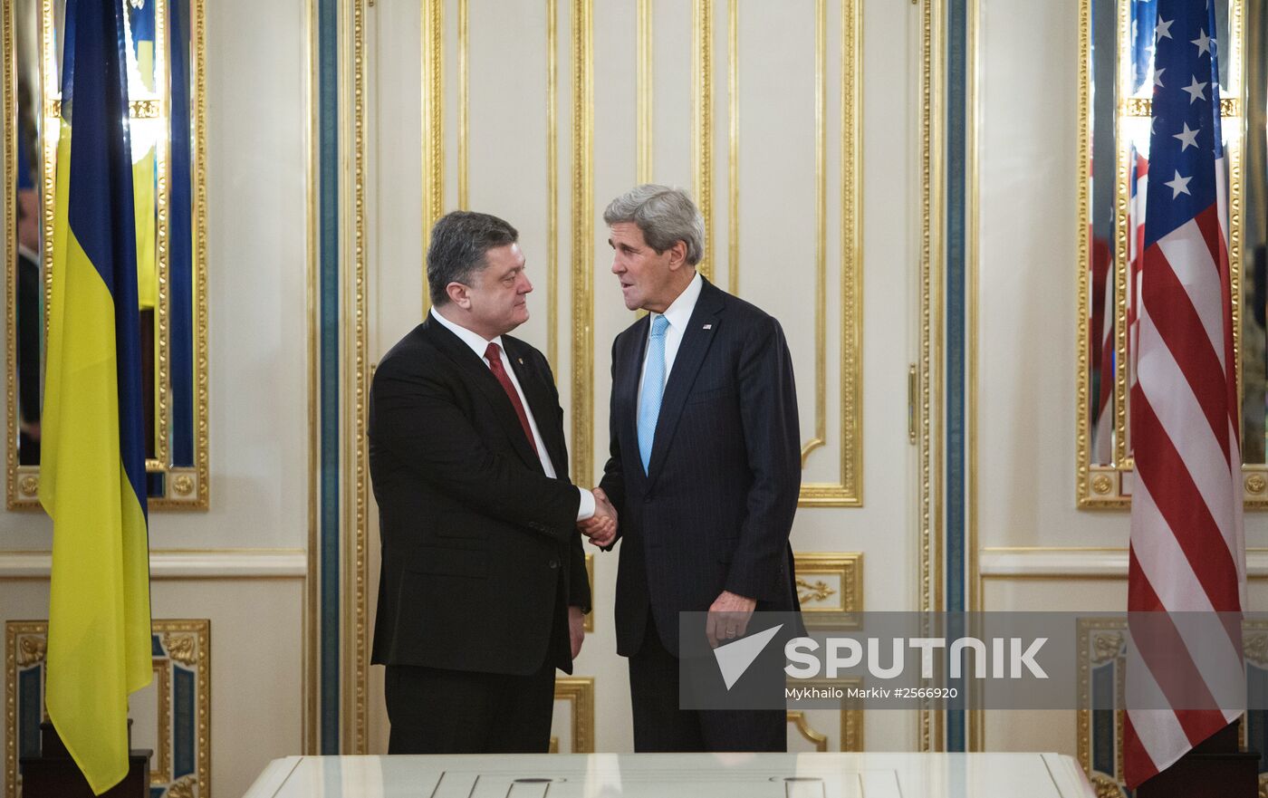 Meeting of Ukraine's President Pyotr Poroshenko and US Secretary of State John Kerry