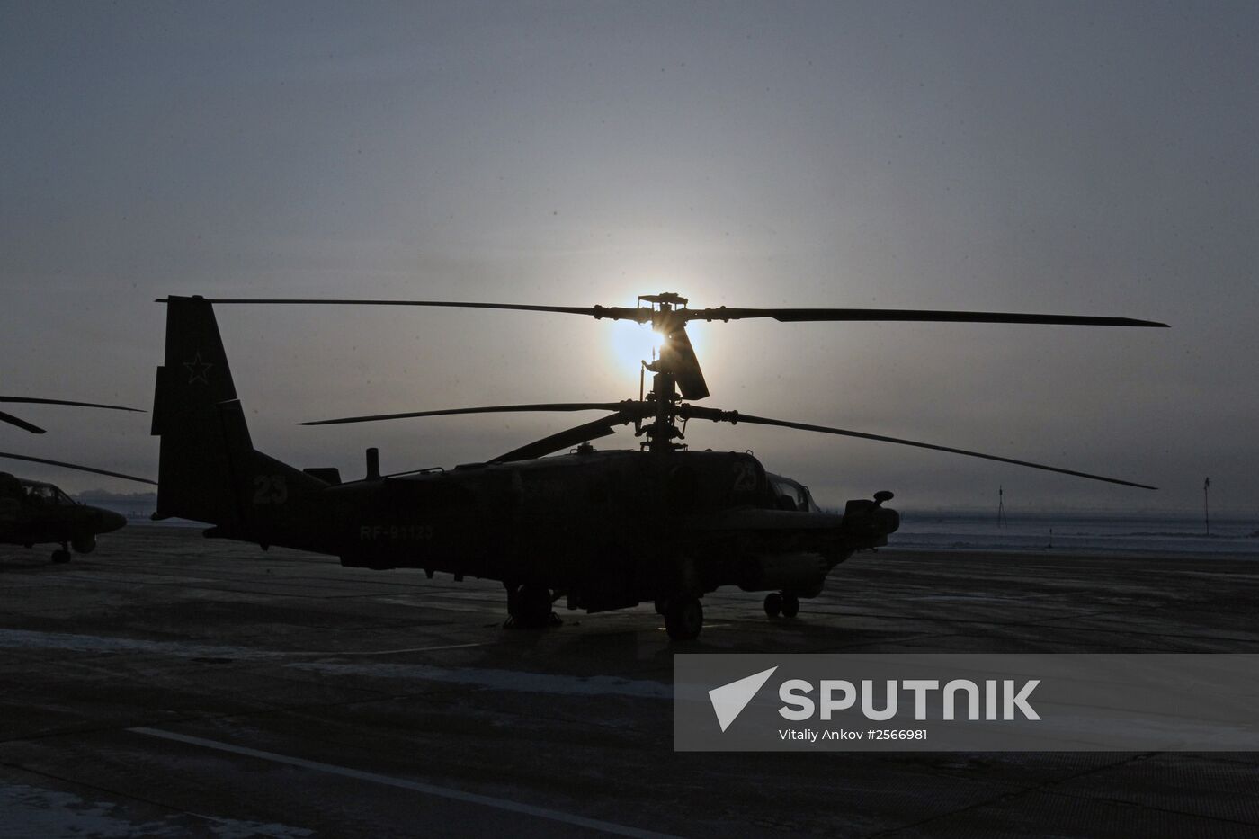 Helicopter flight training in Promorye Territory