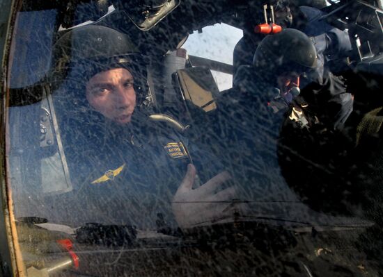 Helicopter crews conduct training flights in Primorye Territory