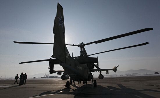 Helicopter flight training in Primorye Territory