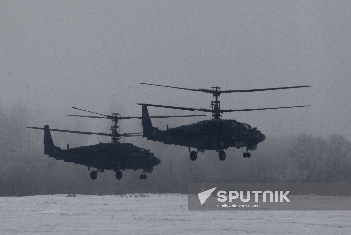 Helicopter crews conduct training flights in Primorye Territory