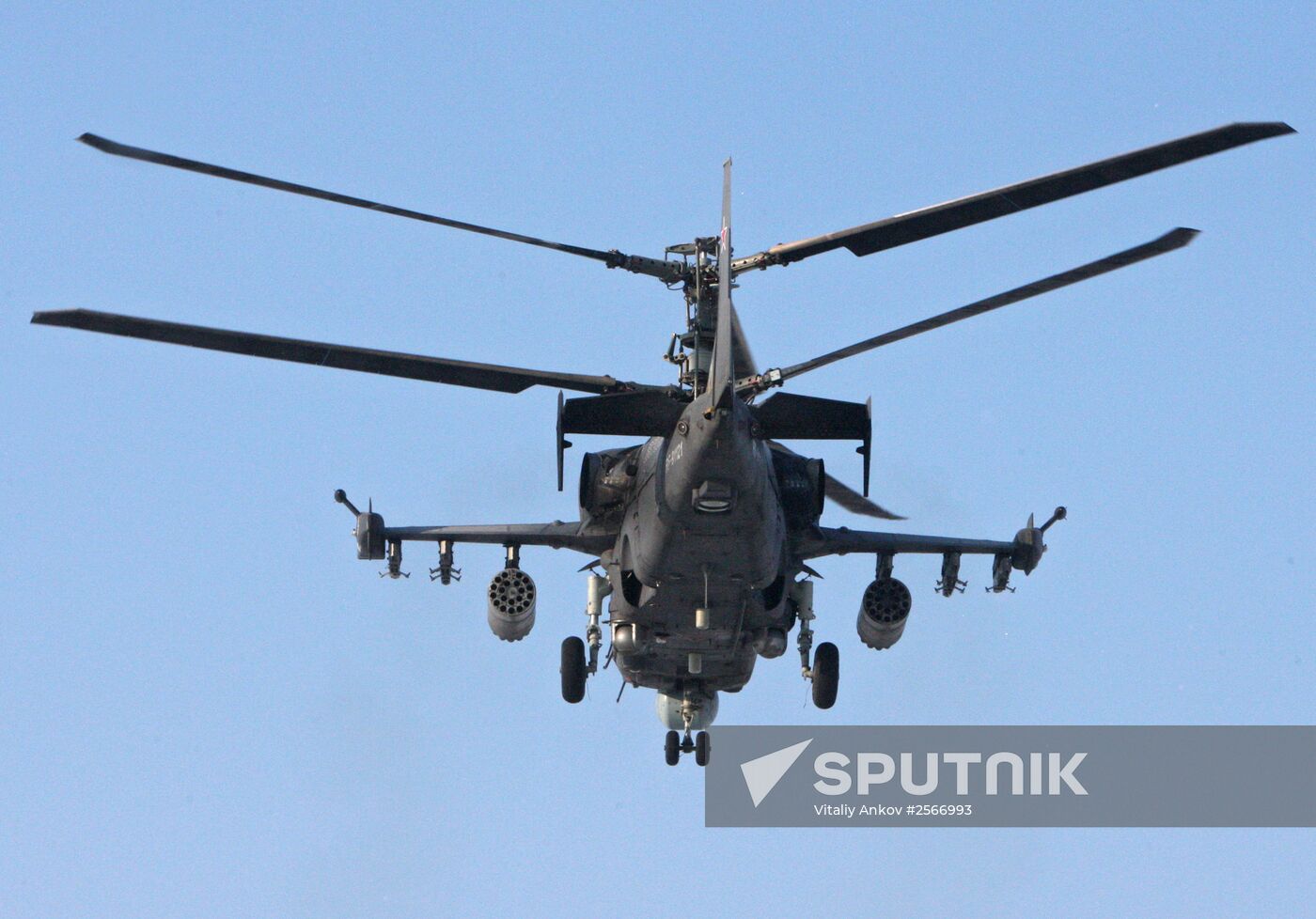 Helicopter flight training in Primorye Territory