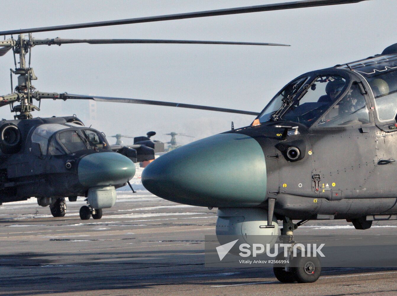 Helicopter flight training in Primorye Territory