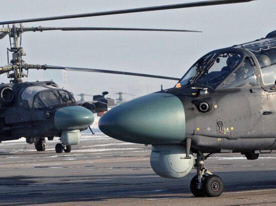 Helicopter flight training in Primorye Territory