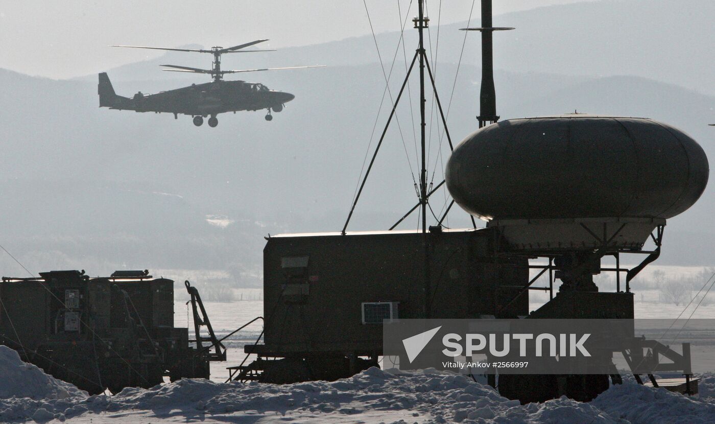 Helicopter flight training in Primorye Territory