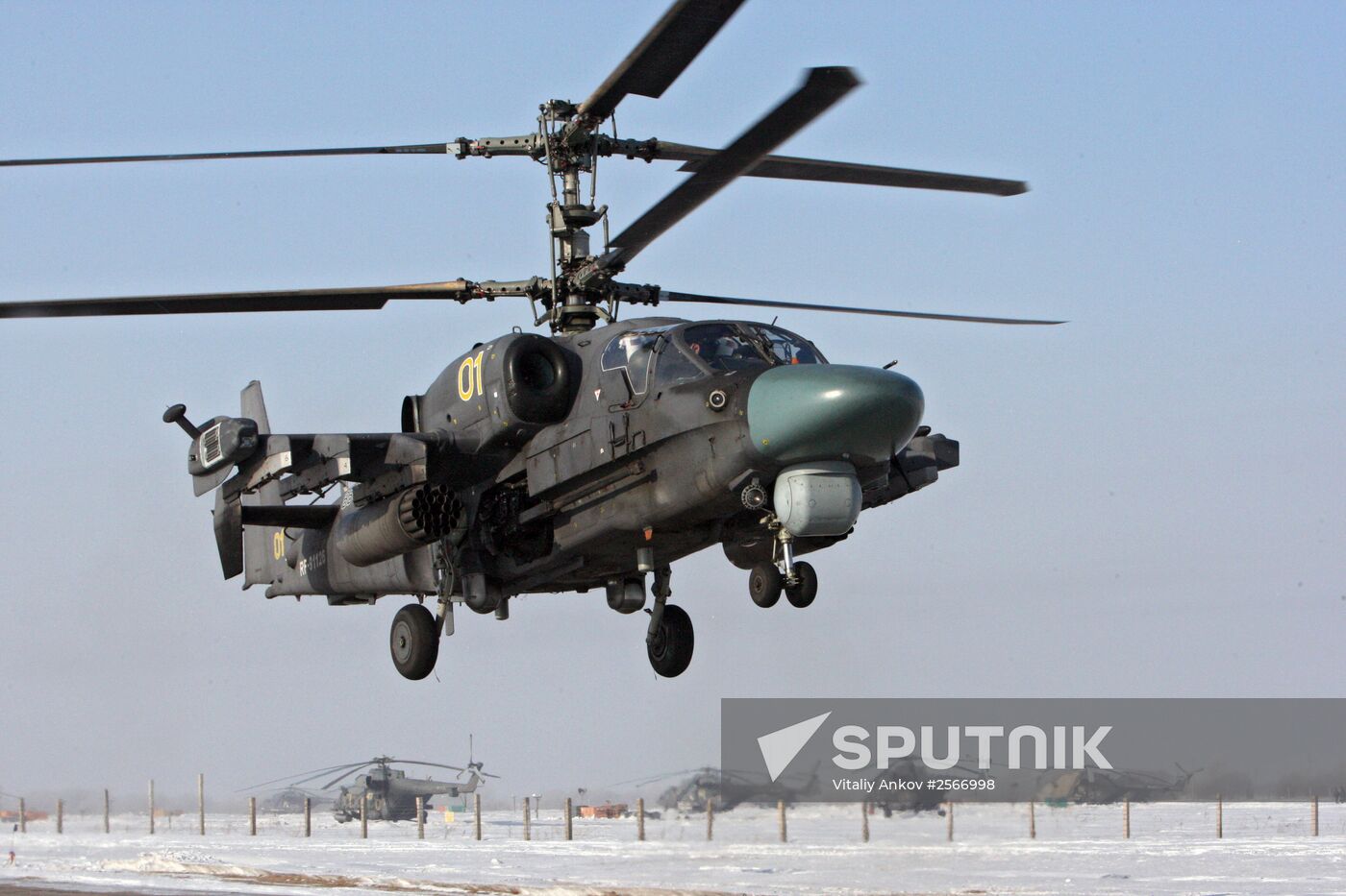 Helicopter flight training in Primorye Territory
