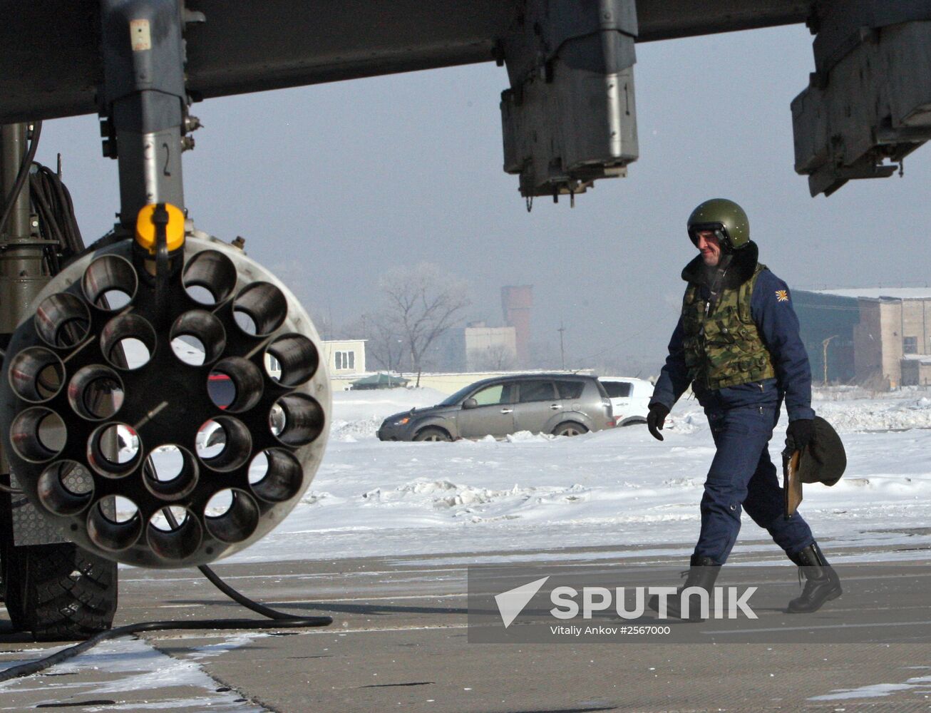 Helicopter flight training in Primorye Territory