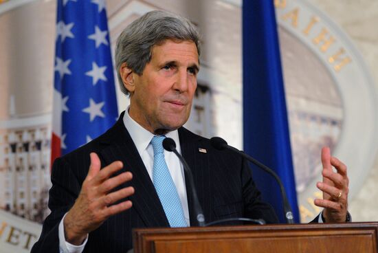 US Secretary of State John Kerry visits Kiev