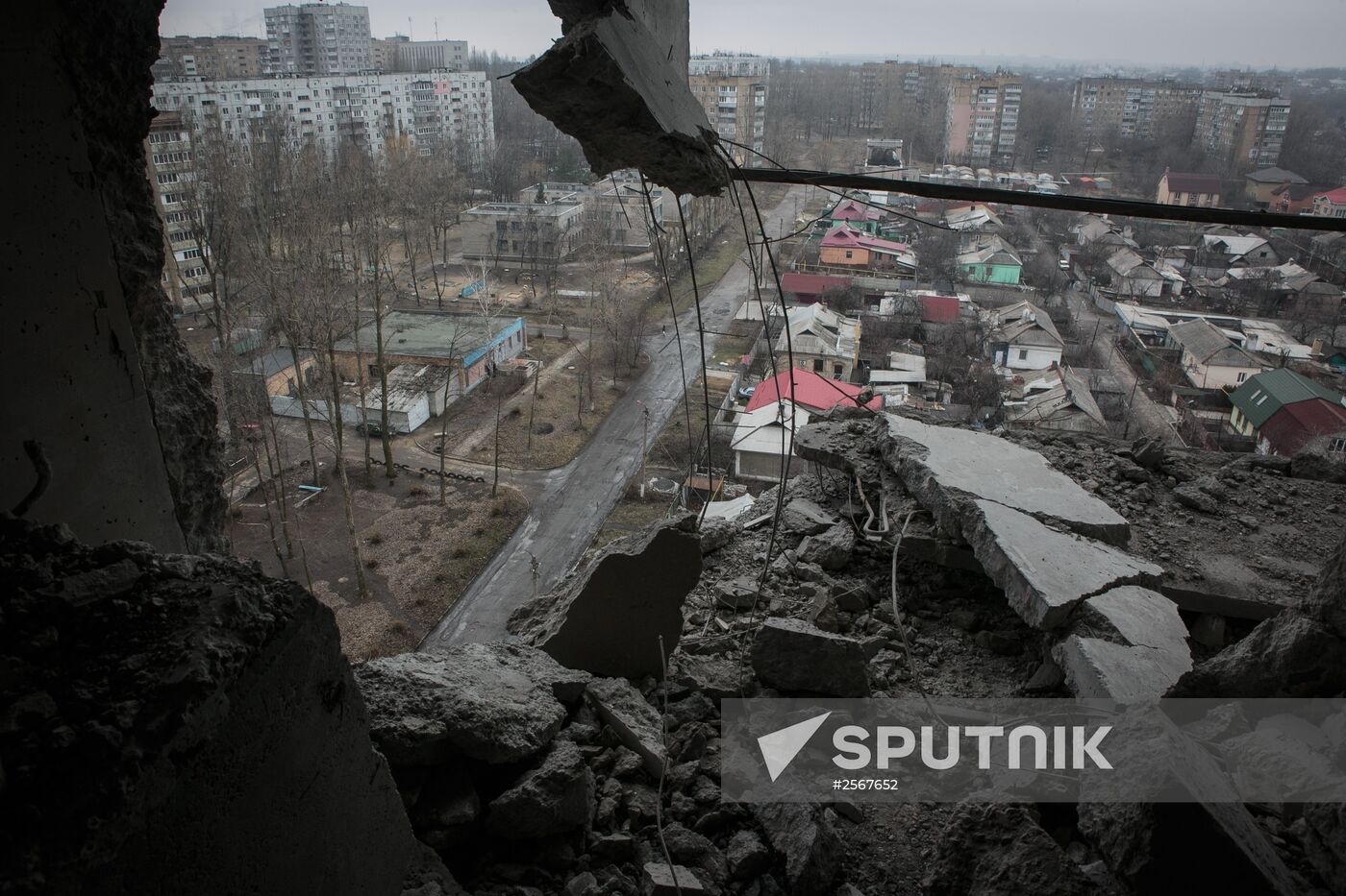 Donetsk shelling aftermath