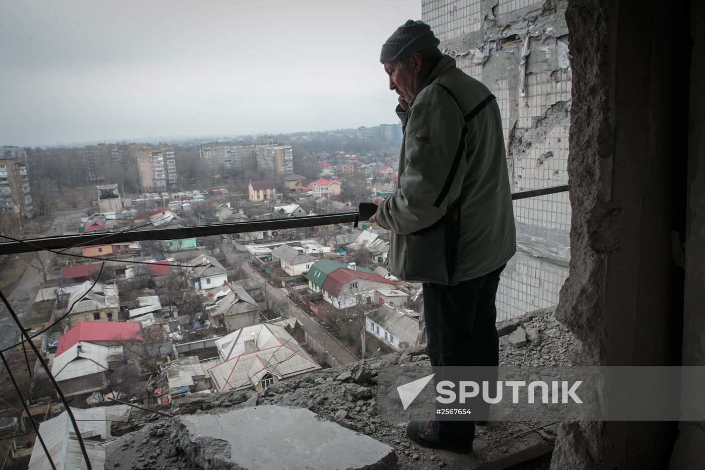 Donetsk shelling aftermath