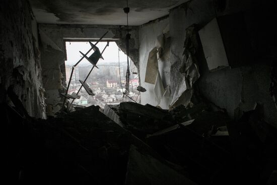Donetsk shelling aftermath