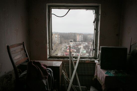 Donetsk shelling aftermath