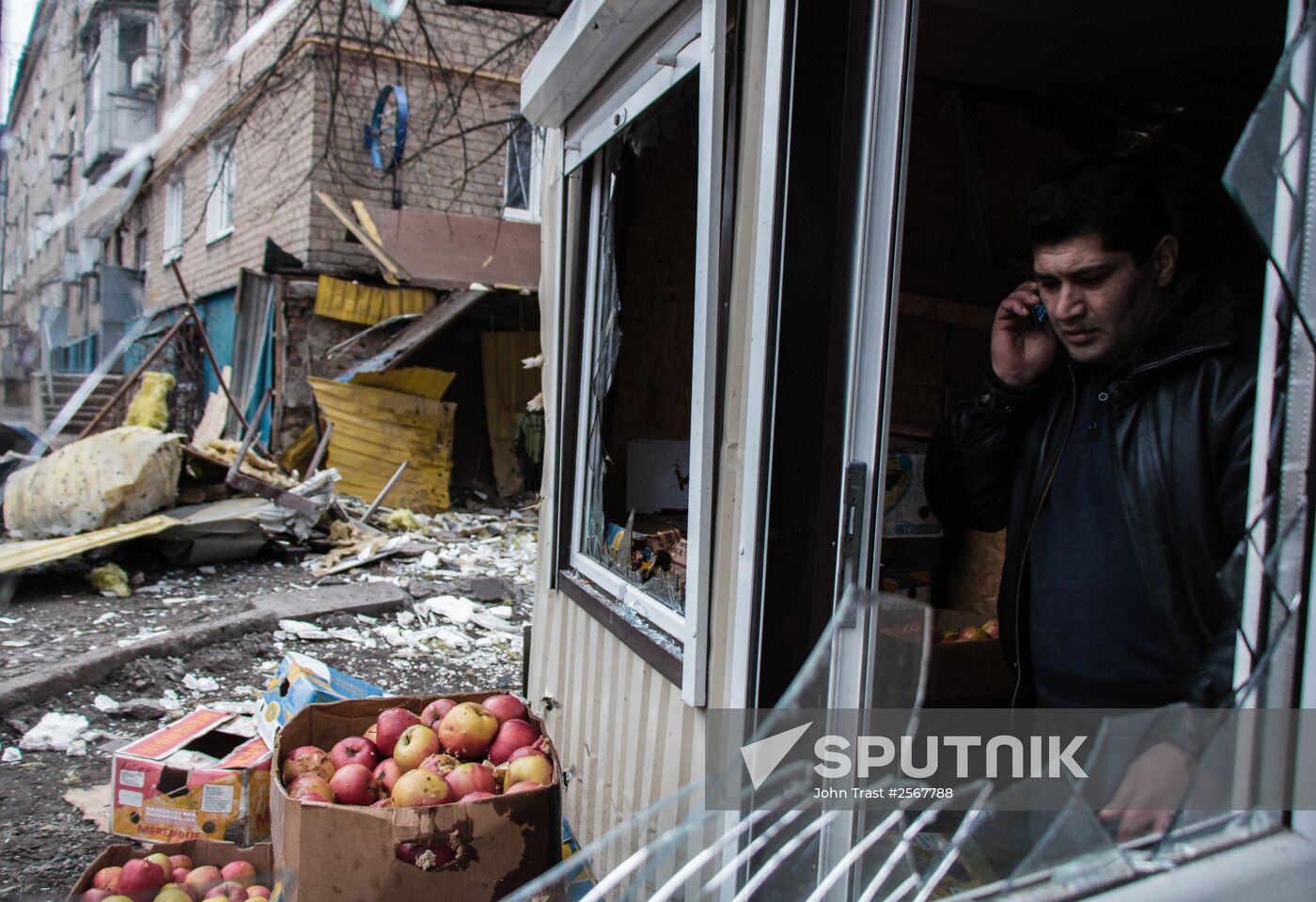 Donetsk shelling aftermath