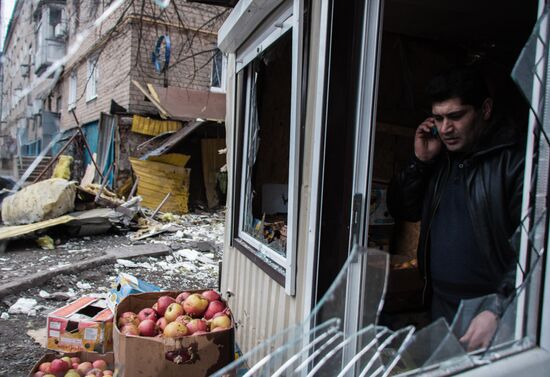 Donetsk shelling aftermath