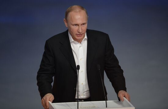 Vladimir Putin visits Russia's Southern Federal District