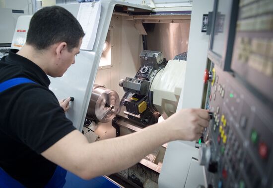 Moscow Mayor S.Sobyanin visits scientific and production center TECHNOSPARK in Troitsk