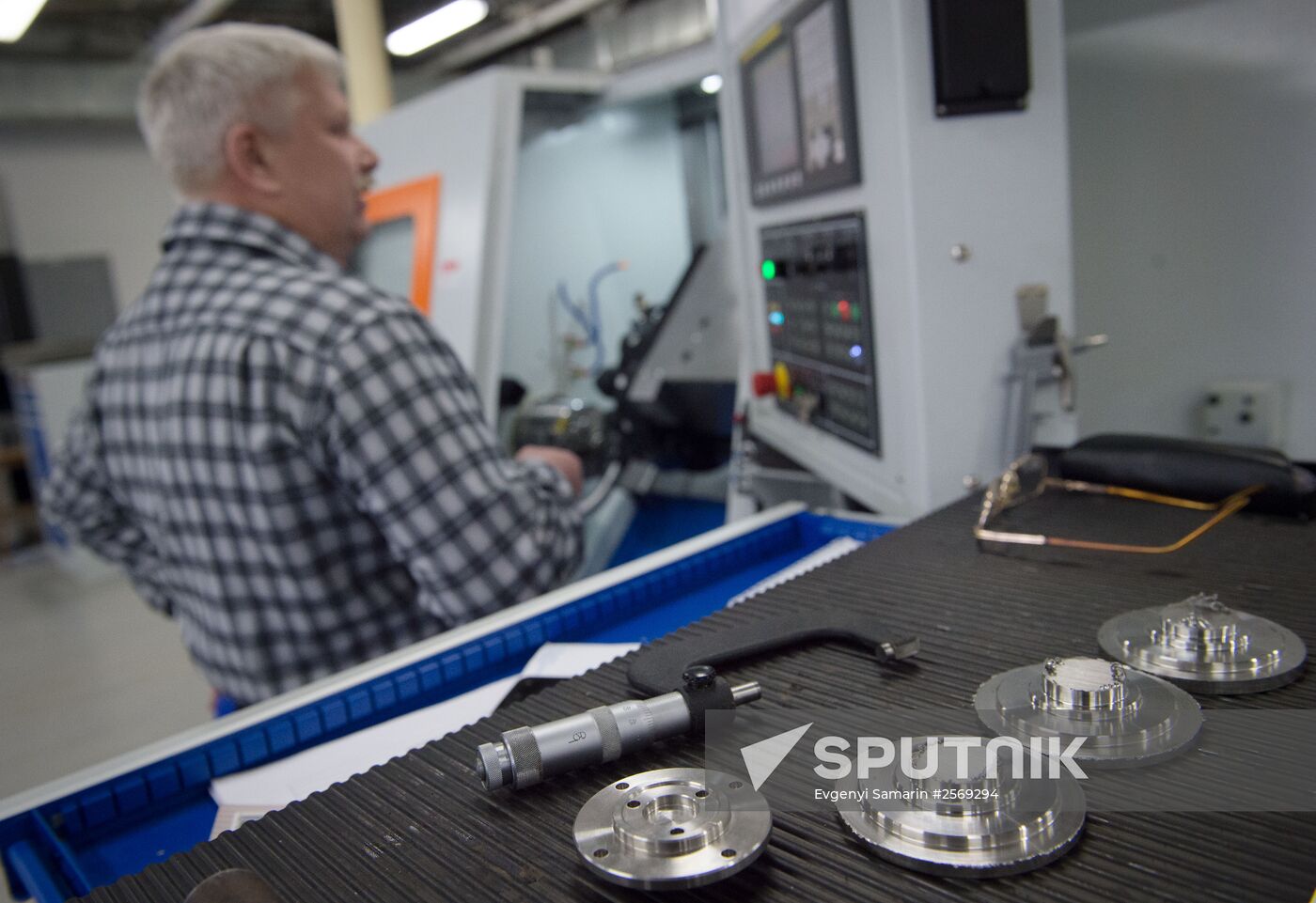 Moscow Mayor S.Sobyanin visits scientific and production center TECHNOSPARK in Troitsk