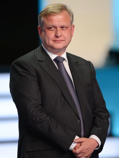 Vladimir Zeldin's anniversary party: "100 or Dances with Time"