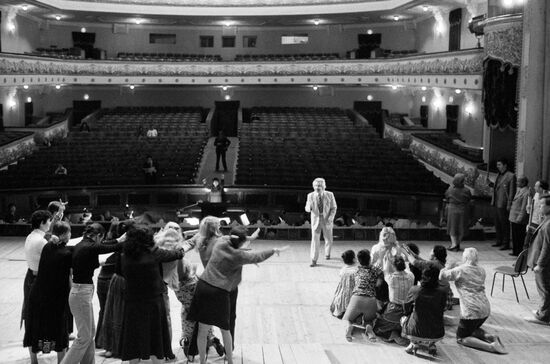 Conductor Dilbar Abdurakhmanova