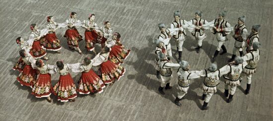 Moldoveneasca dance