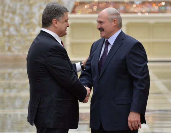 Russian, German, French and Ukrainian leaders meet for talks in Minsk