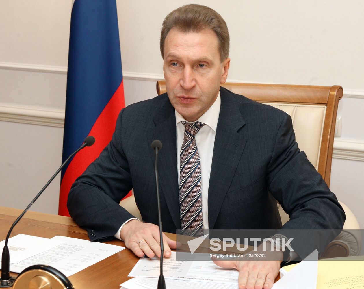 First Deputy Prime Minister Igor Shuvalov chairs meeting of government commission
