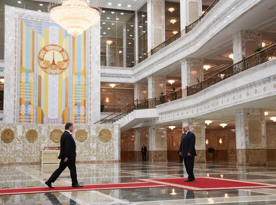 Russian, German, French and Ukrainian leaders meet for talks in Minsk