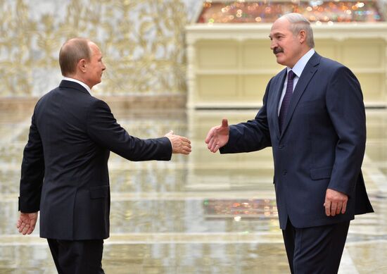 Russian, German, French and Ukrainian leaders meet for talks in Minsk