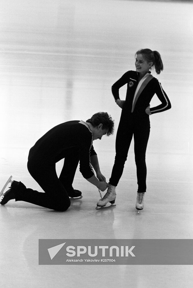 Figure skaters Yekaterina Gordeyeva and Sergei Grinkov