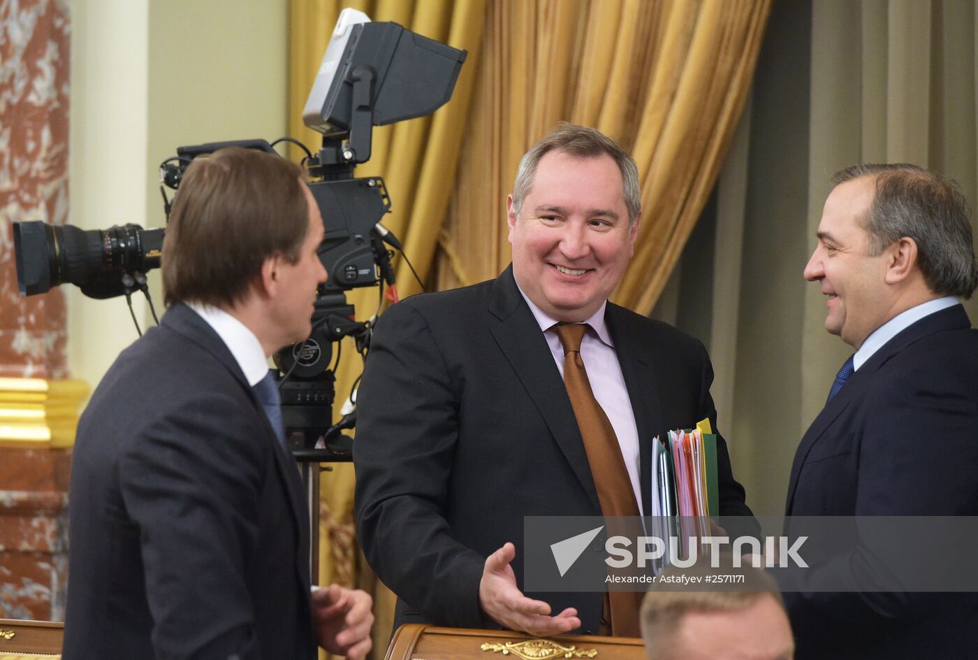 Russian Prime Minister Dmitry Medvedev chairs Government meeting