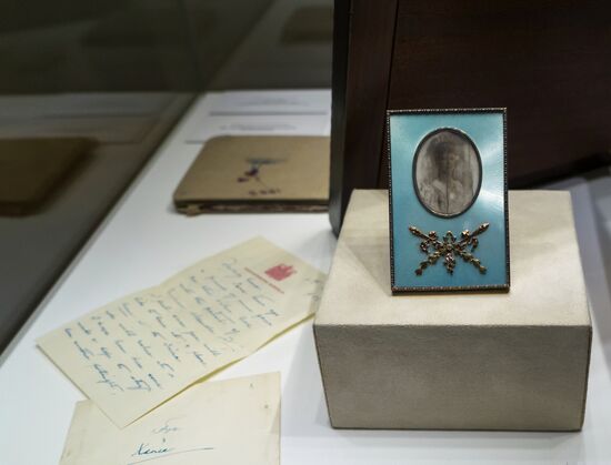 Transfer of items from Yusupovs personal archives to State Archives