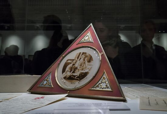 Transfer of items from the Yusupov family's personal archives to the Russian State Archives