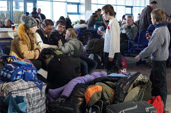 Ukrainian refugees at Rostov-on-Don railway station
