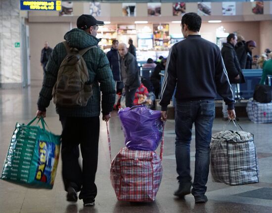 Ukrainian refugees at Rostov-on-Don railway station