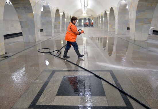 Moscow's Tagansko-Krasnopresnenskaya metro line undergoes repairs