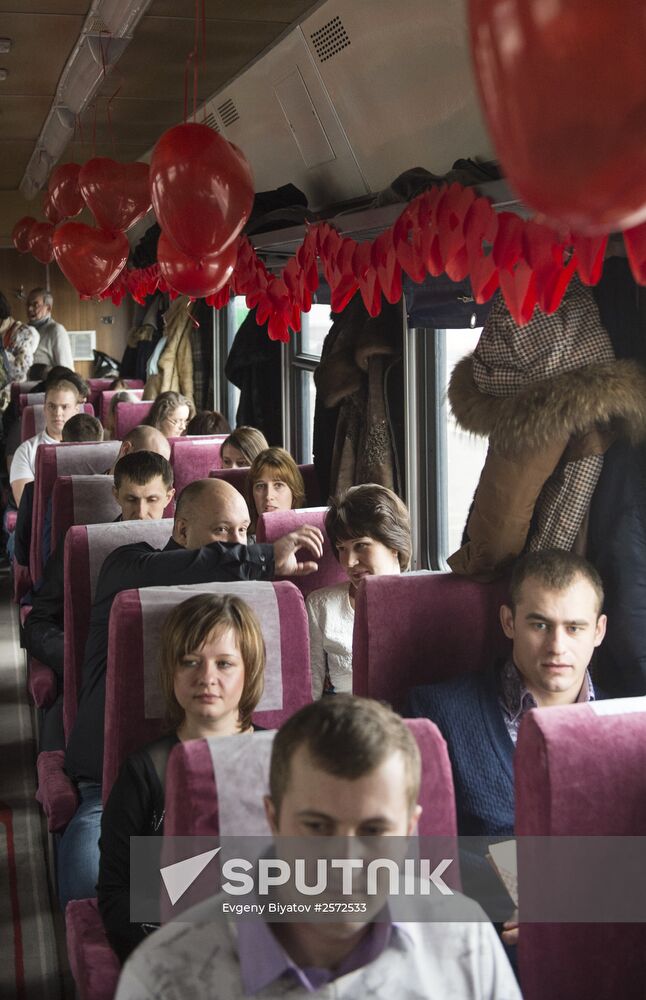 Russian Railways launch antique train for romantic encounters