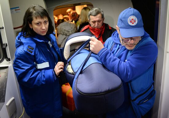 Critically ill children from Donbas brought to Moscow for treatment