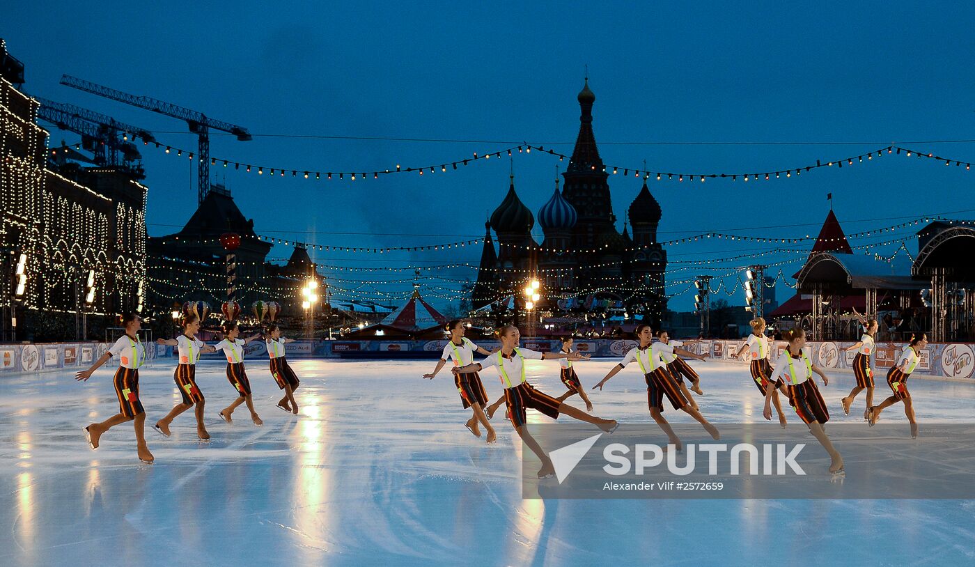 Celebrating birthday of honorary president of Russian Olympic Committee Vitaly Smirnov