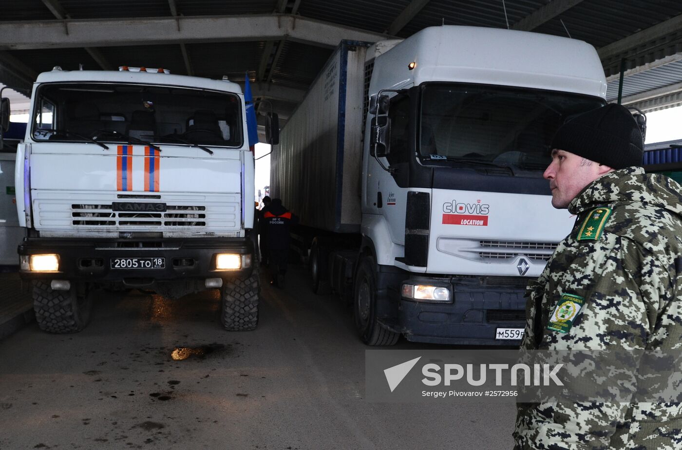 Fourteenth humanitarian aid convoy departs for southeastern Ukraine