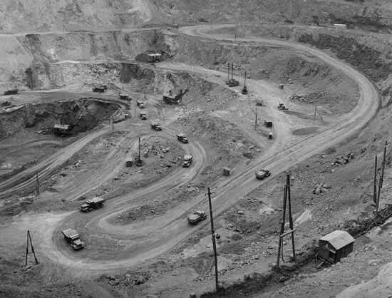 Surface copper mine in Urals
