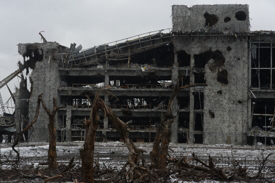 Destroyed airport in Donetsk