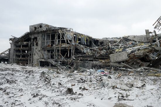 Destroyed airport in Donetsk