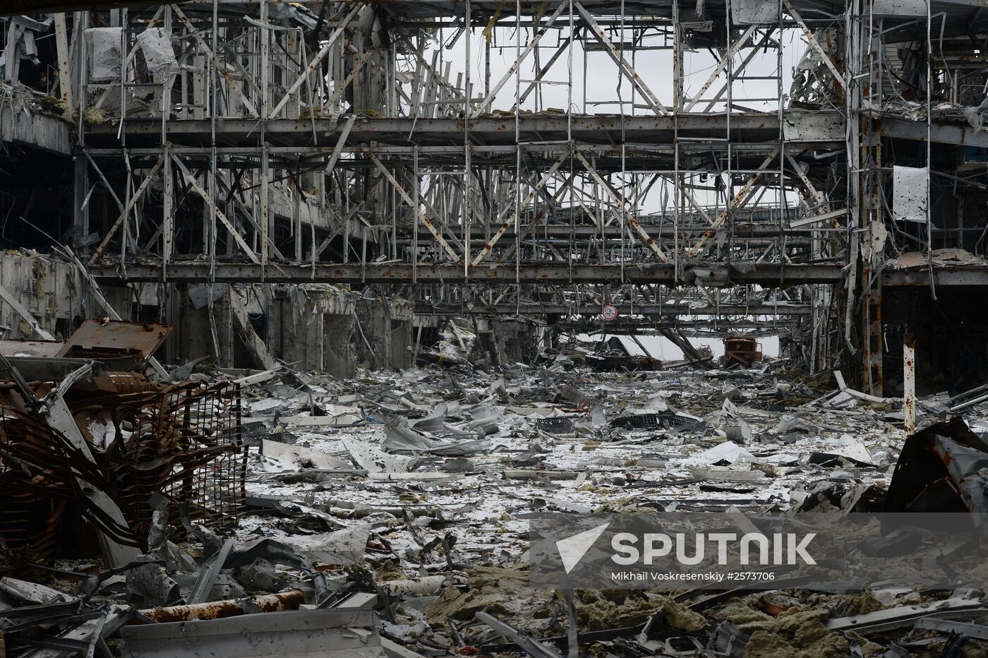 Destroyed airport in Donetsk