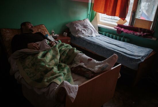 Self-defense soldiers of the Donetsk People's Republic at a Gorlovka hospital