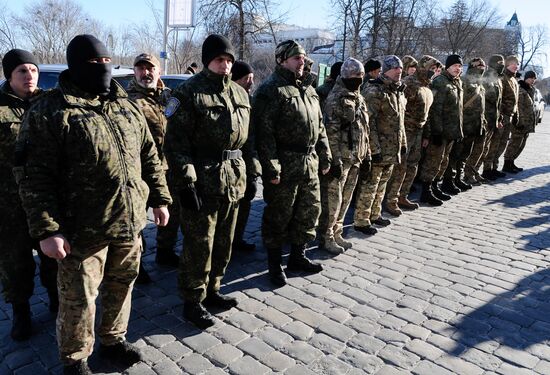 Sich Battalion team leaves for southeastern Ukraine