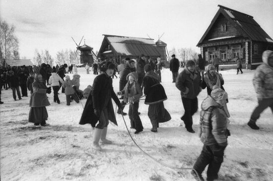 Shrovetide celebrations in Suzdal