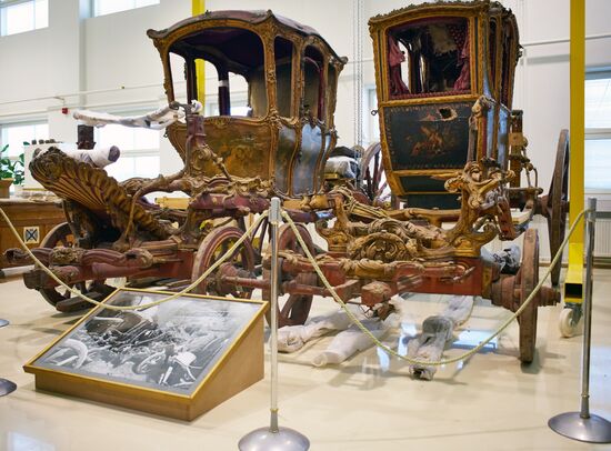 Restorations lab and collection storage of the Hermitage