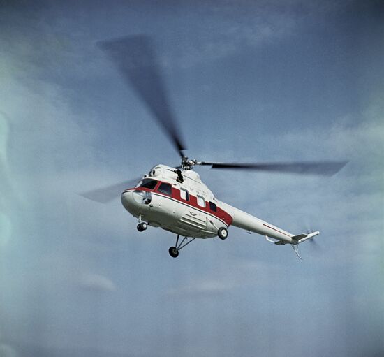 Mi-2 helicopter