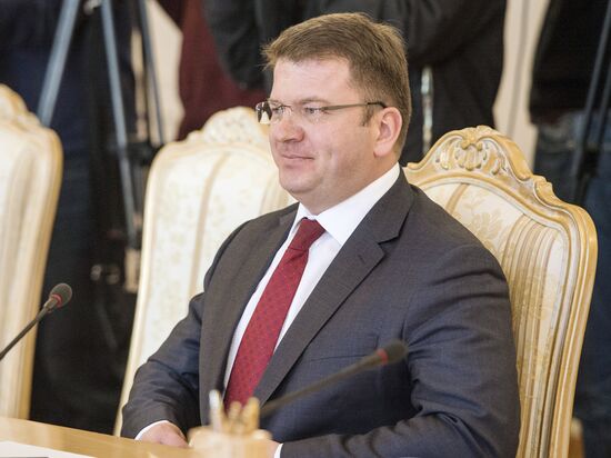 Foreign Minister Sergey Lavrov meets with Foreign Minister of South Ossetia David Sanakoyev